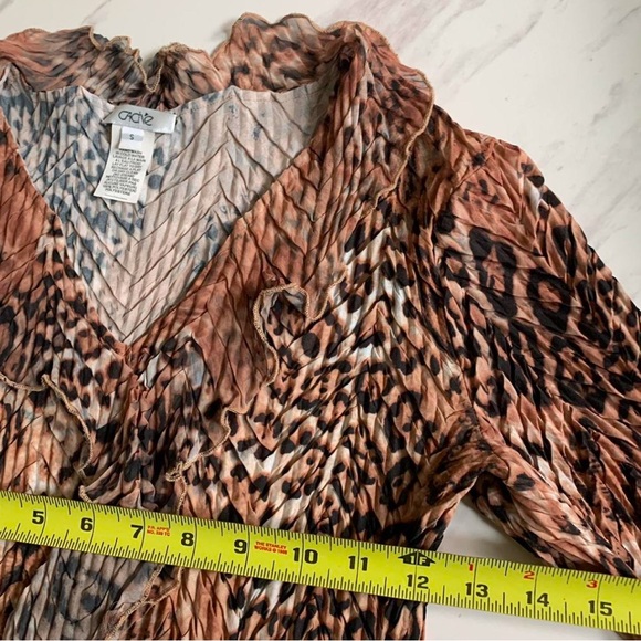 Cache Leopard Ruffle Blouse - Picture 8 of 8